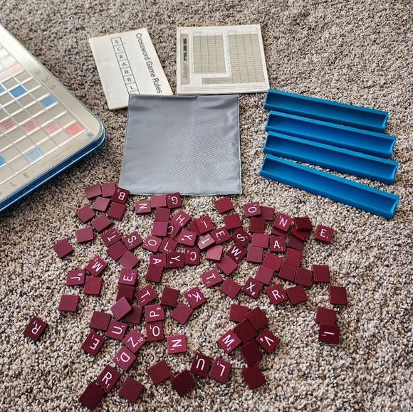 Selchow & Righter Co Toys Vintage 977 Deluxe Scrabble Crossword